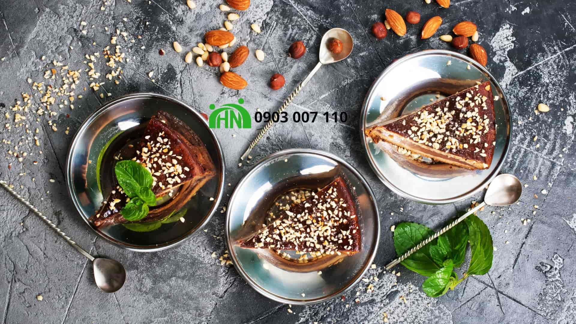 Hương Hạnh Nhân